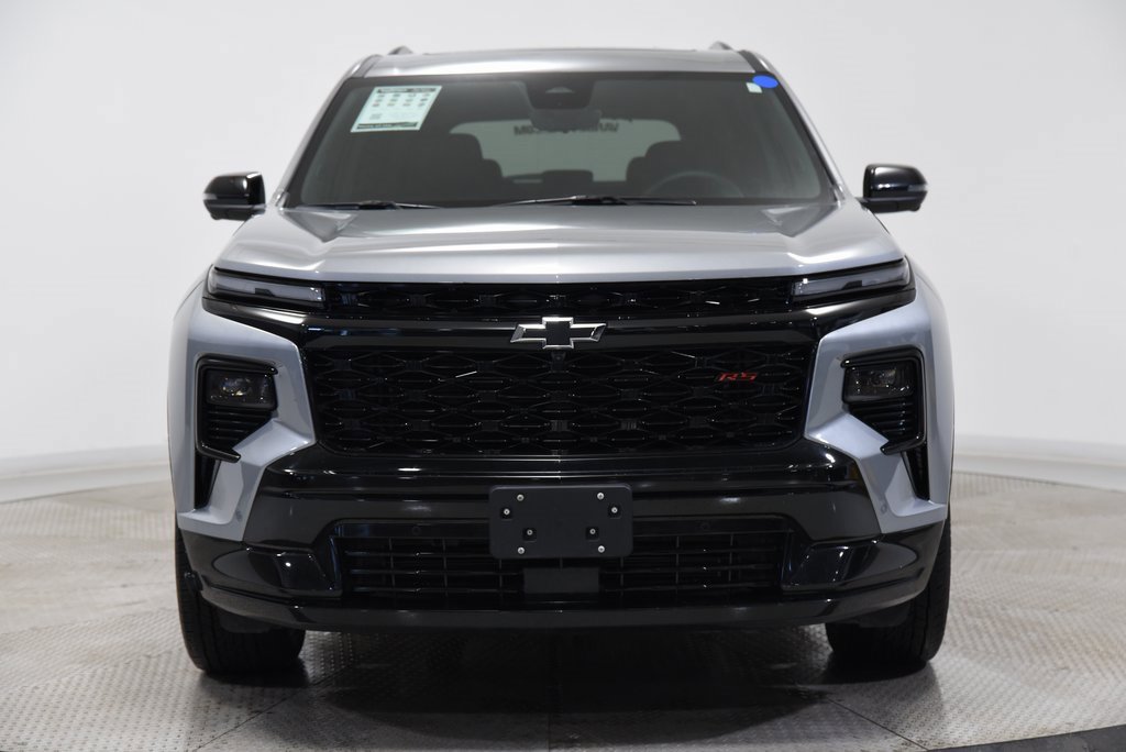 2024 Chevrolet Traverse RS photo 2