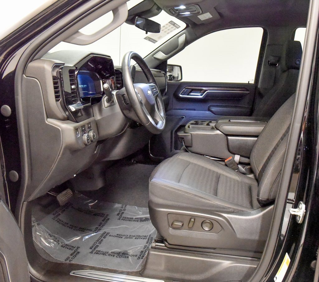 Used 2023 Chevrolet Silverado 1500 LT Truck Crew Cab