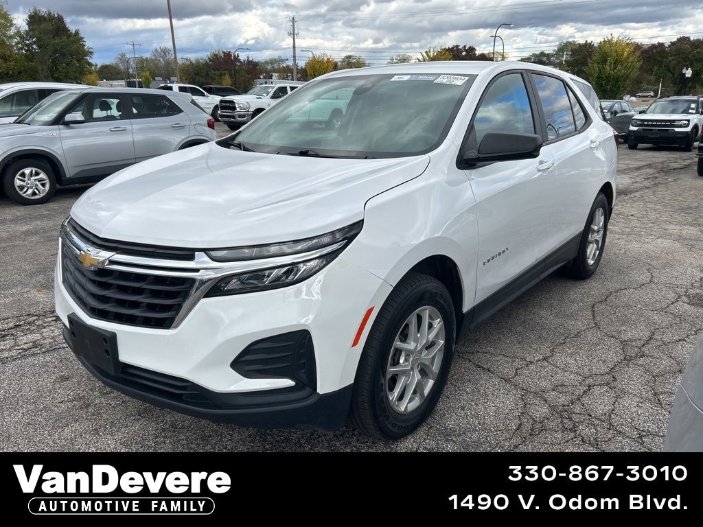 Used 2024 Chevrolet Equinox LS w/1FL SUV