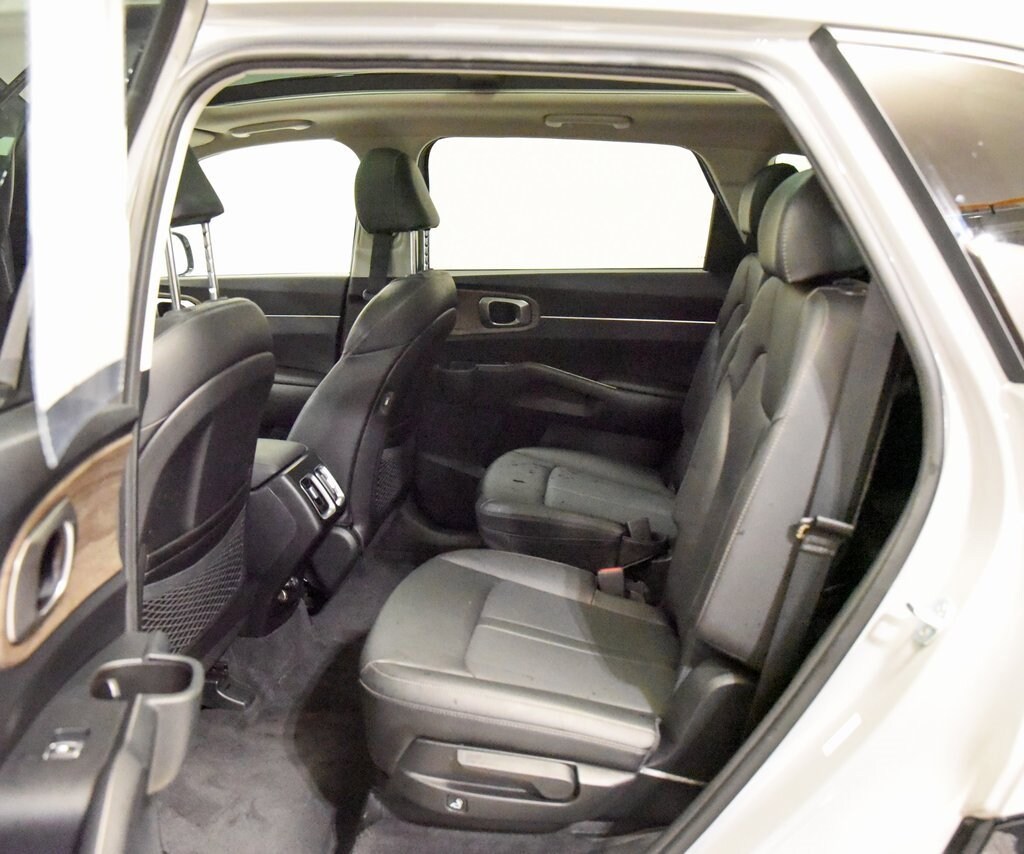 Used 2022 Kia Sorento EX SUV