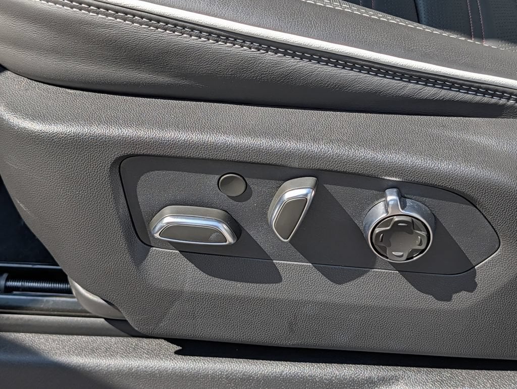 2026 GMC Sierra 1500 AT4X - Photo 26
