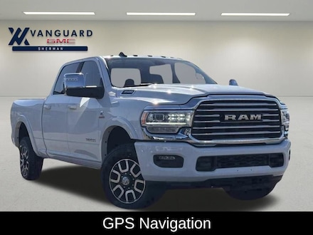 2024 Ram 3500 Limited Longhorn Crew Cab 4x4 64 Box Truck