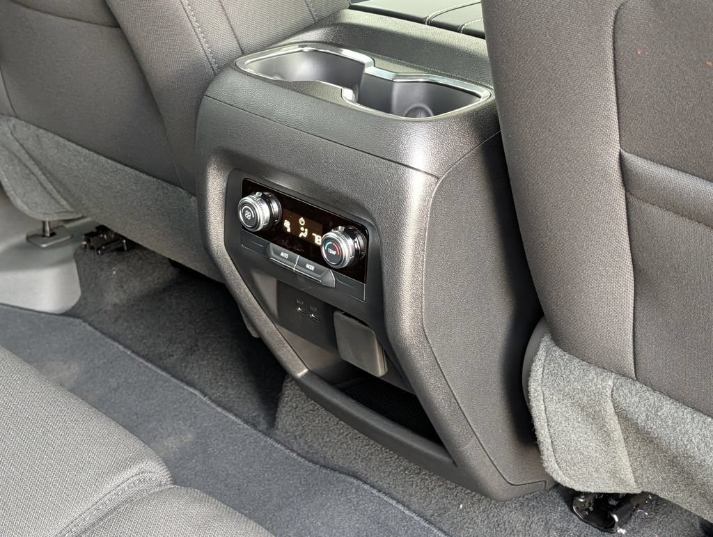 2026 GMC Acadia Elevation - Photo 32