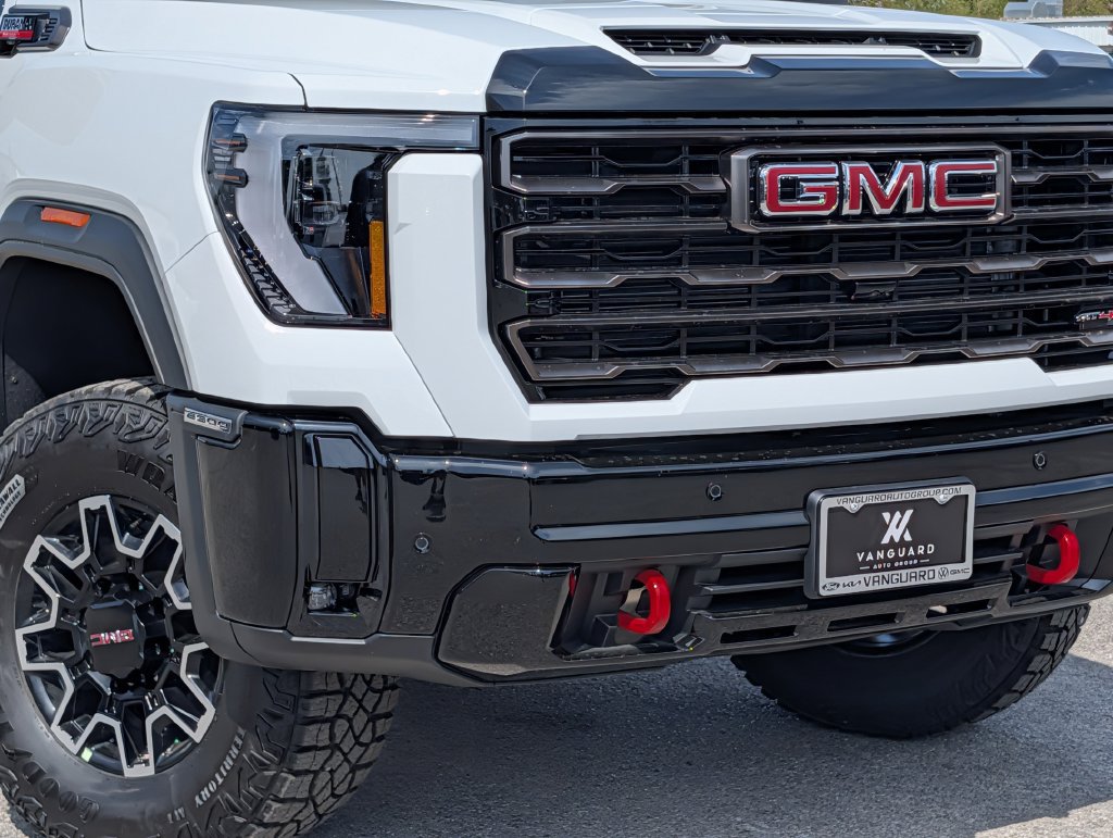 2026 GMC Sierra 2500HD AT4X - Photo 8