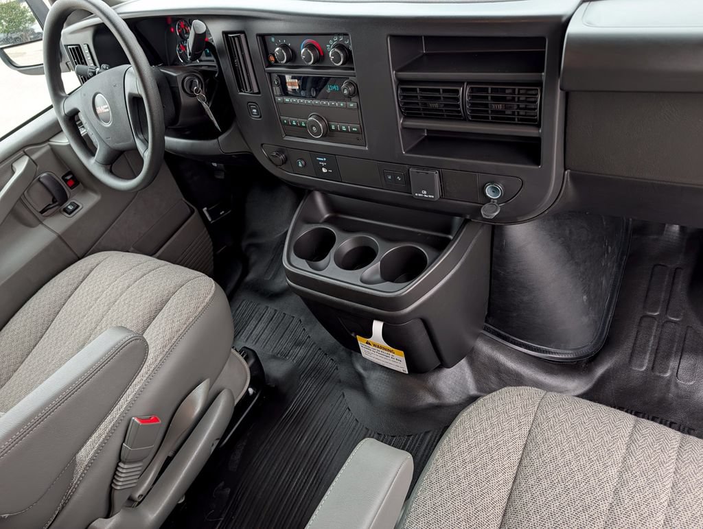 2026 GMC Savana Cargo Work Van - Photo 27