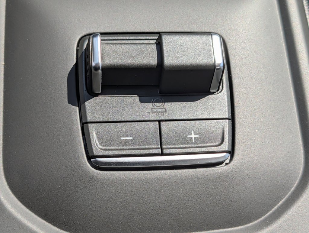 2026 GMC Sierra 2500HD AT4X - Photo 17