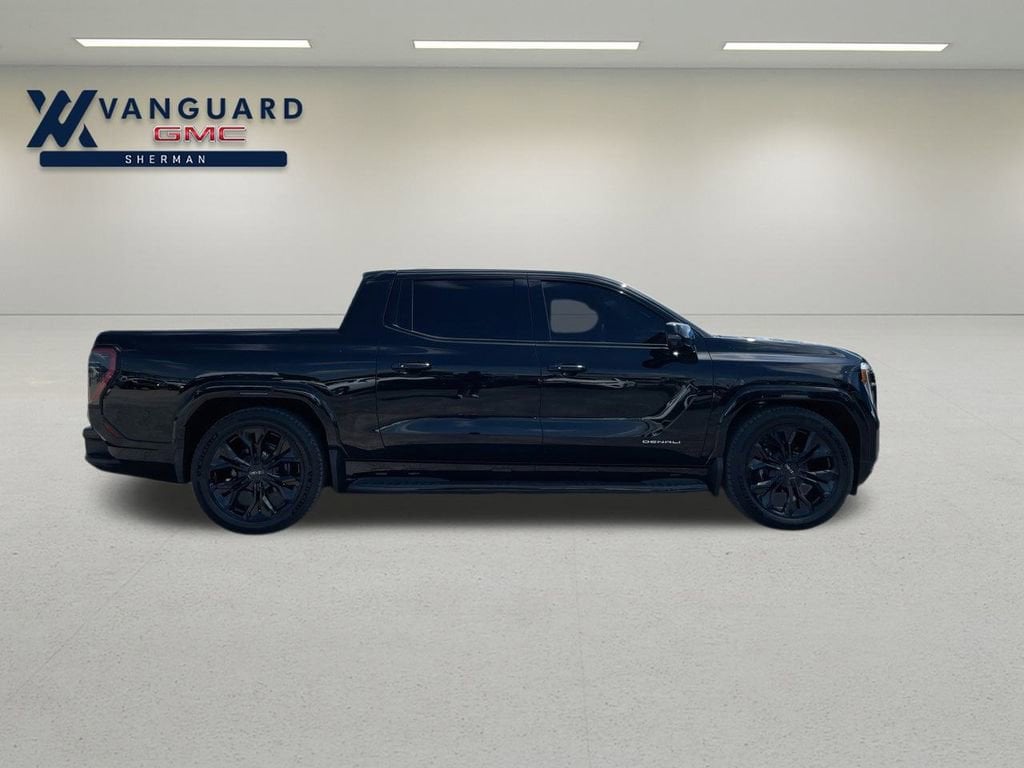 2025 GMC Sierra EV Denali - Photo 9