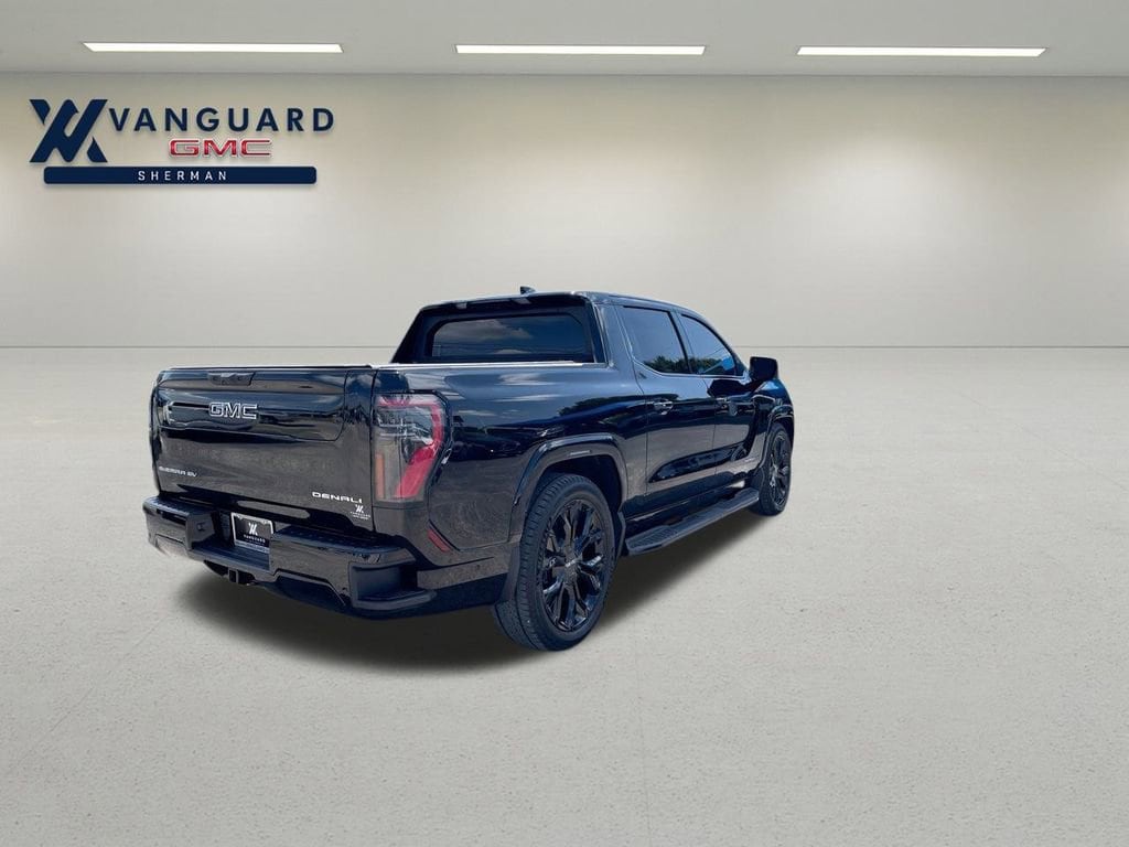 2025 GMC Sierra EV Denali - Photo 8