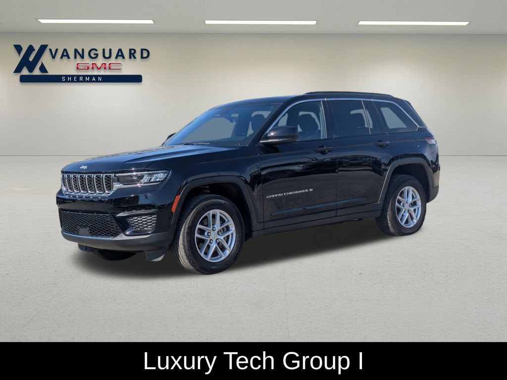 Used 2025 Jeep Grand Cherokee Laredo X 4x4 SUV