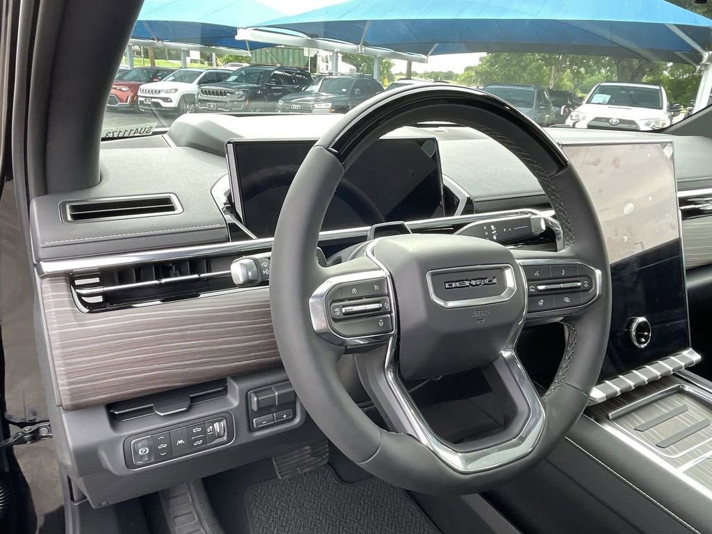 2025 GMC Sierra EV Denali - Photo 15