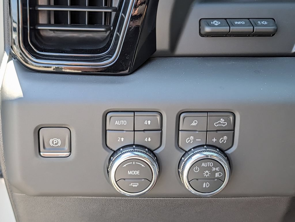 2026 GMC Sierra 1500 AT4X - Photo 24