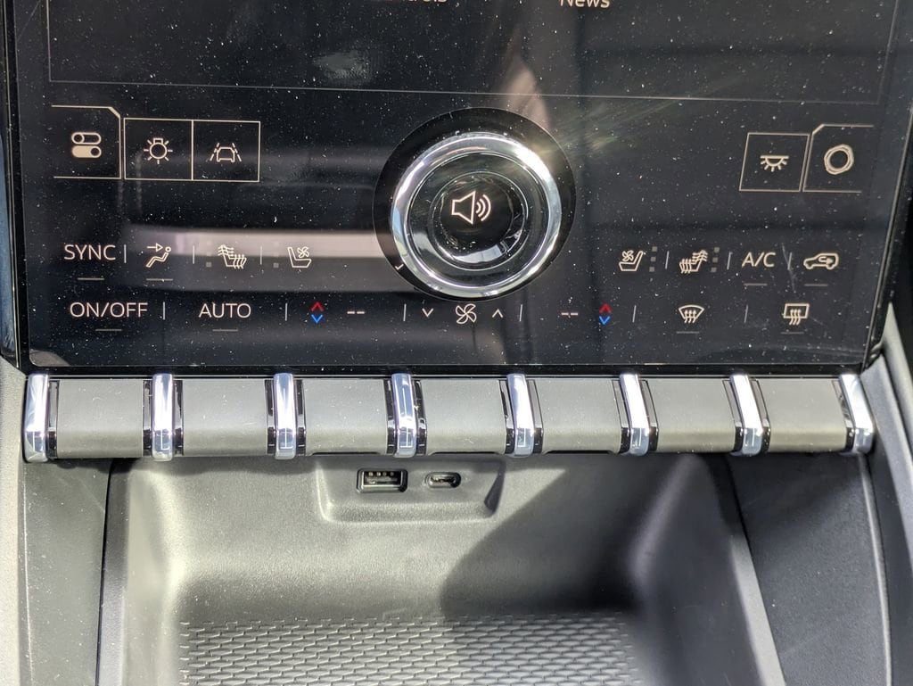 2026 GMC Terrain Elevation - Photo 13