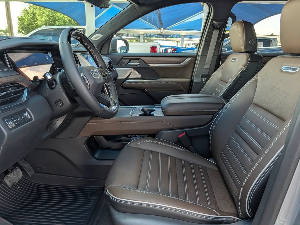 2026 GMC Acadia Denali Ultimate - Photo 24