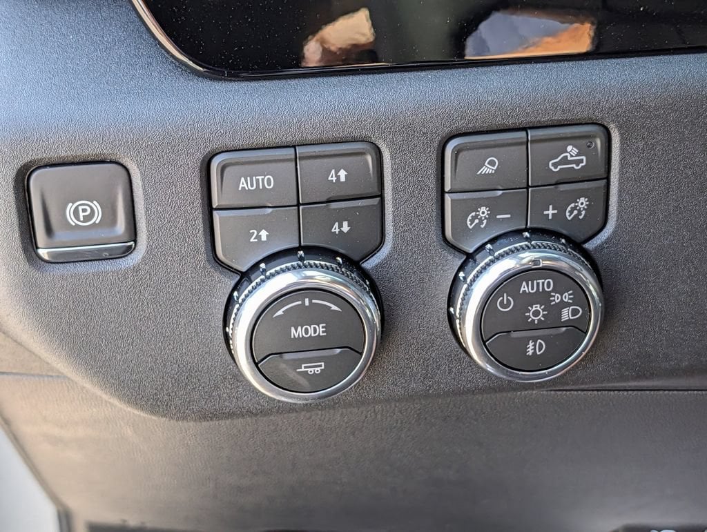 2026 GMC Sierra 1500 SLT - Photo 23