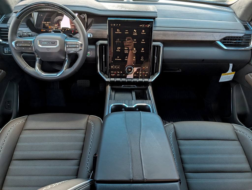 2026 GMC Acadia Denali Ultimate - Photo 11