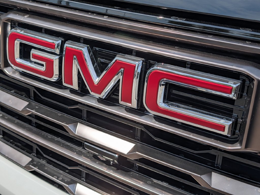 2026 GMC Sierra 2500HD AT4X - Photo 35