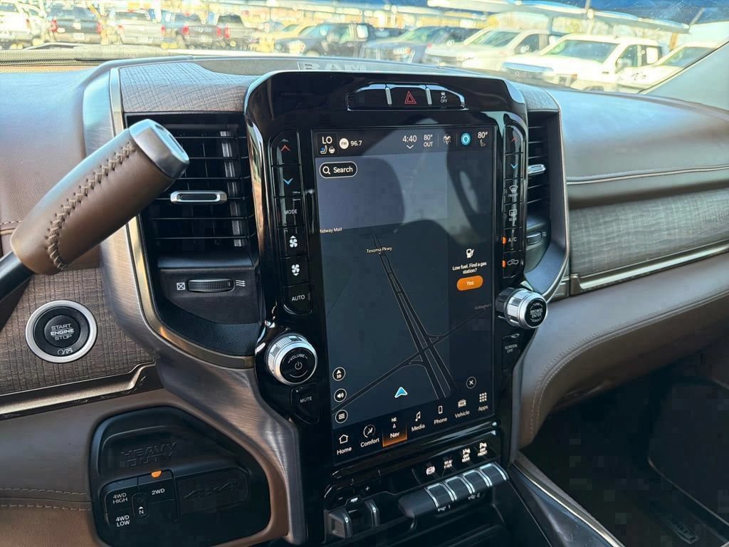 2024 RAM Ram 3500 Pickup Longhorn - Photo 42