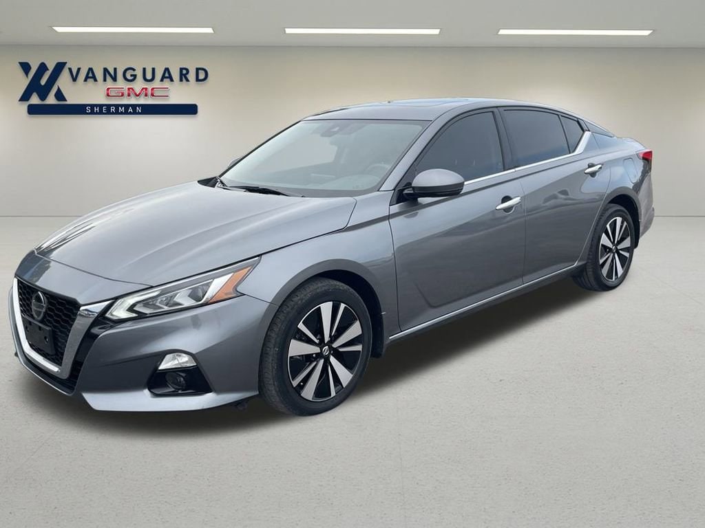 Used 2022 Nissan Altima SL Intelligent AWD Sedan