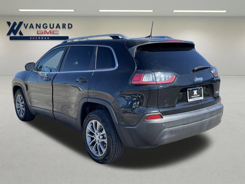 Used 2021 Jeep Cherokee Latitude Plus FWD SUV