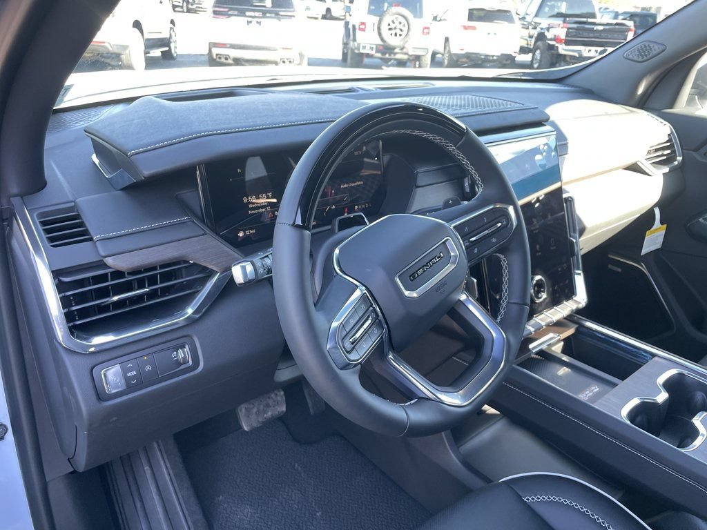 2026 GMC Acadia Denali - Photo 32