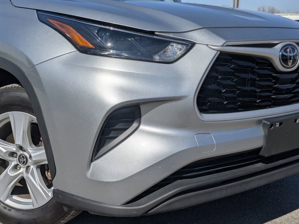 Used 2023 Toyota Highlander L SUV