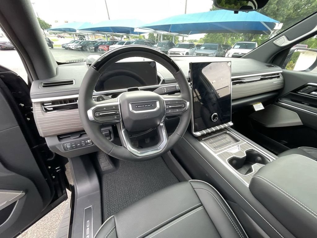 2025 GMC Sierra EV Denali - Photo 10