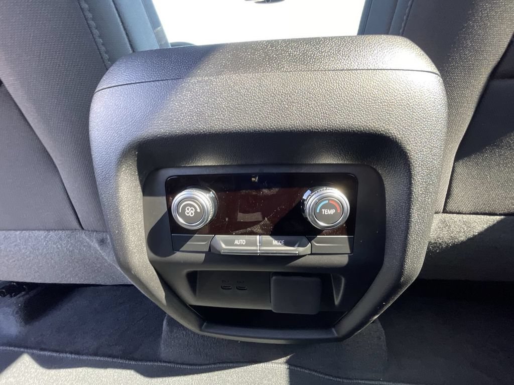 2026 GMC Acadia Elevation - Photo 29