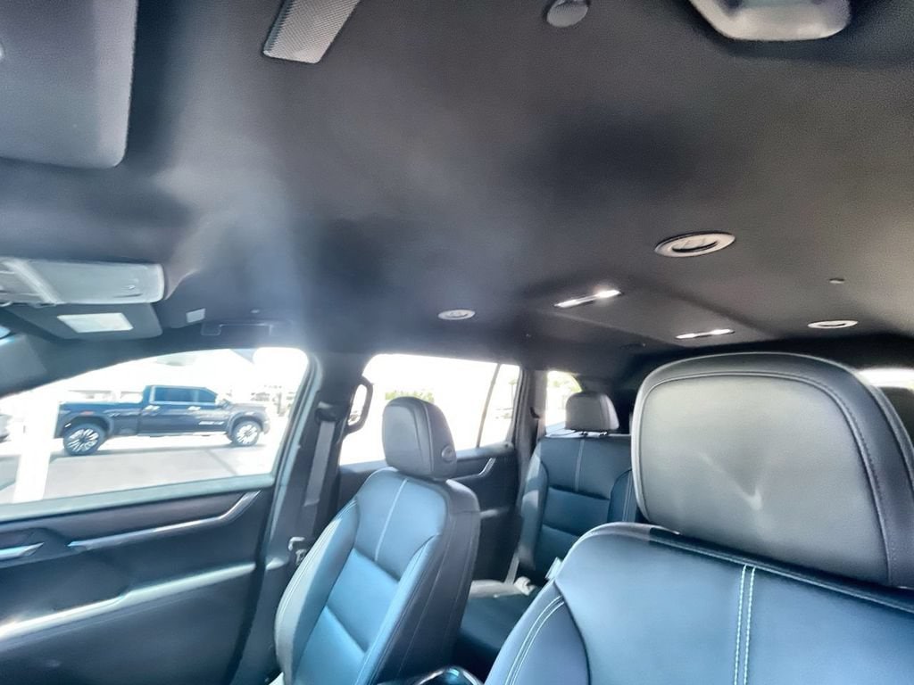 2026 GMC Acadia Elevation - Photo 14