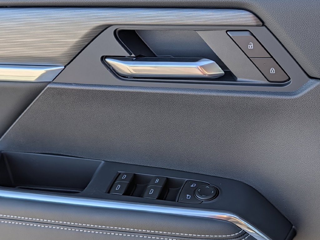 2027 GMC Acadia Elevation - Photo 22