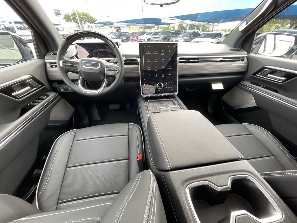 2025 GMC Sierra EV Denali - Photo 27