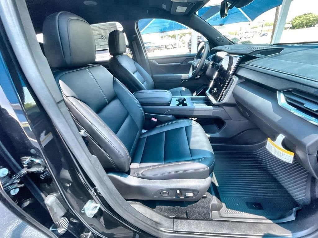 2026 GMC Acadia Elevation - Photo 57