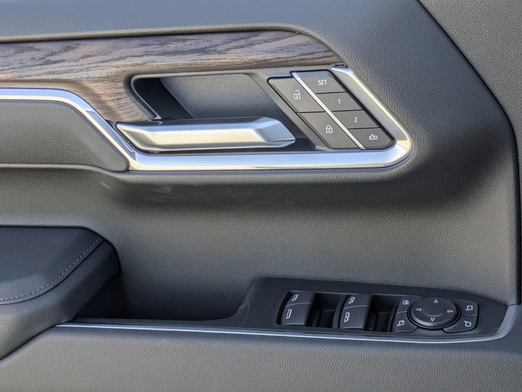 2026 GMC Sierra 1500 SLT - Photo 21