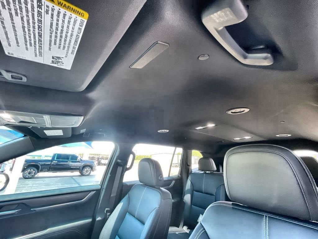 2026 GMC Acadia Elevation - Photo 47
