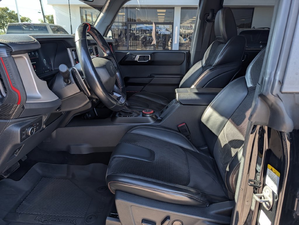 2022 Ford Bronco 4-Door Raptor - Photo 29