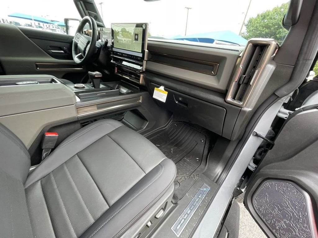 2025 GMC HUMMER EV 3X - Photo 37