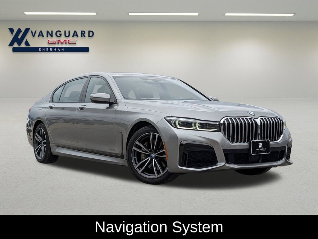 2022 BMW 7 Series 740i xDrive's photo