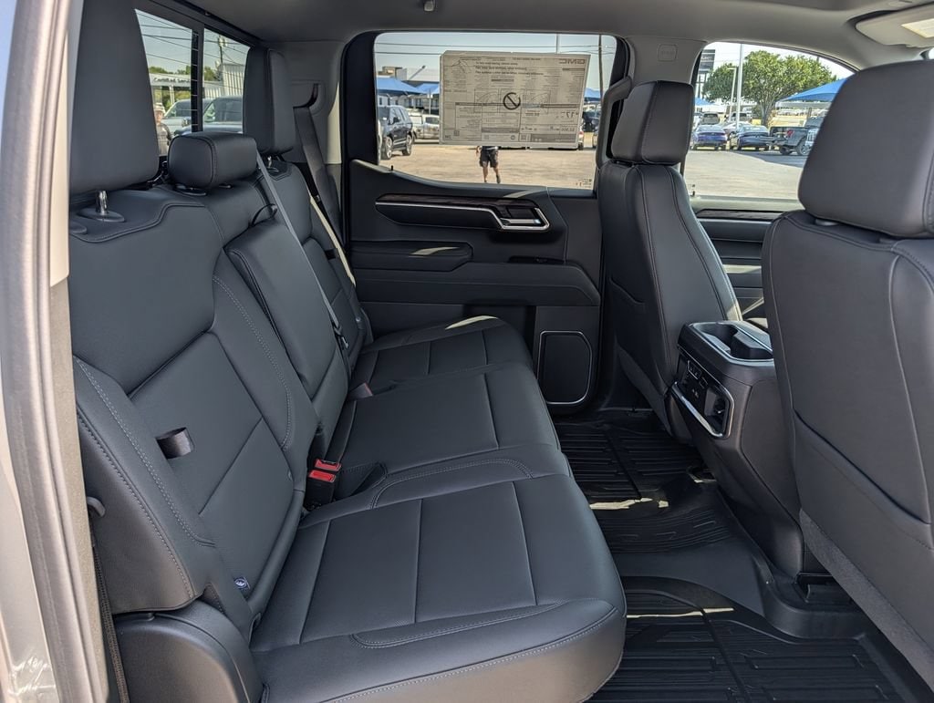 2026 GMC Sierra 1500 SLT - Photo 29