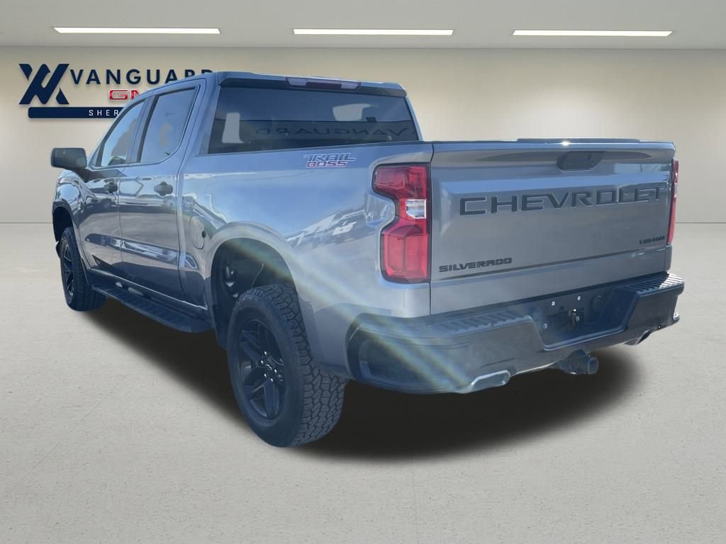 2021 Chevrolet Silverado 1500 Custom Trail Boss photo 3
