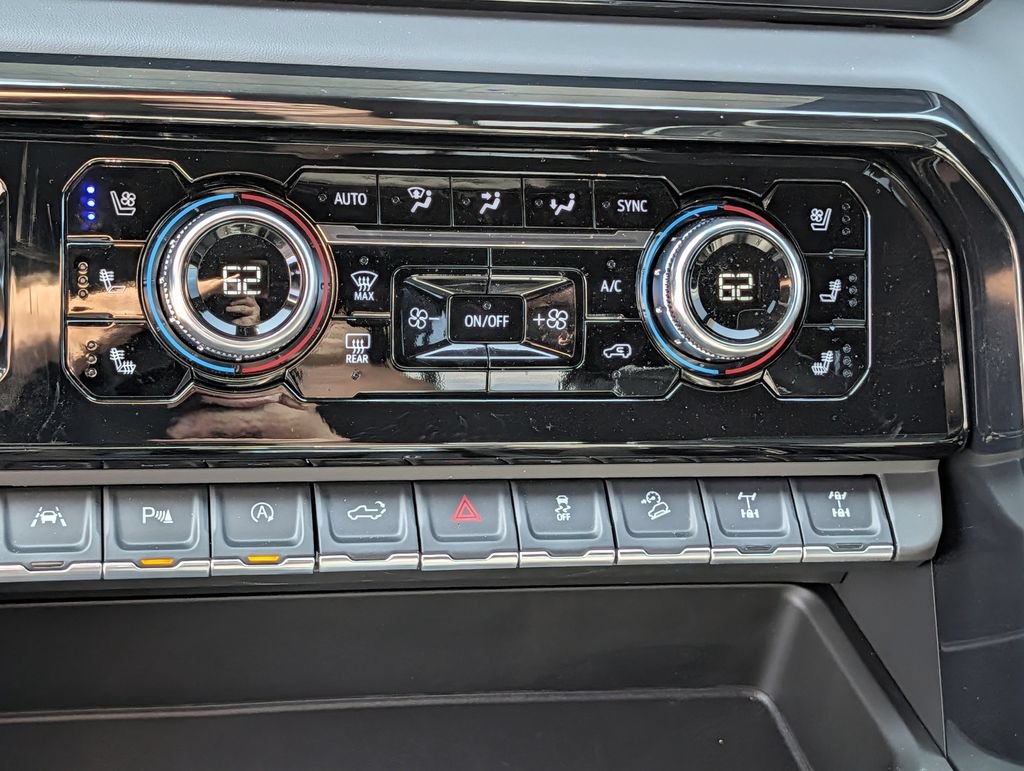 2026 GMC Sierra 1500 AT4X - Photo 18