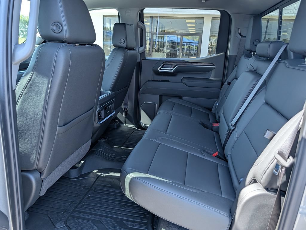 2026 GMC Sierra 1500 SLT - Photo 27