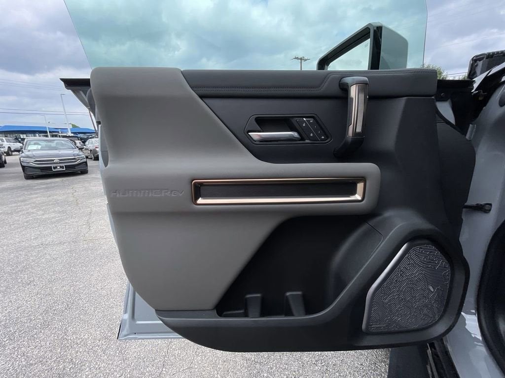 2025 GMC HUMMER EV 3X - Photo 30