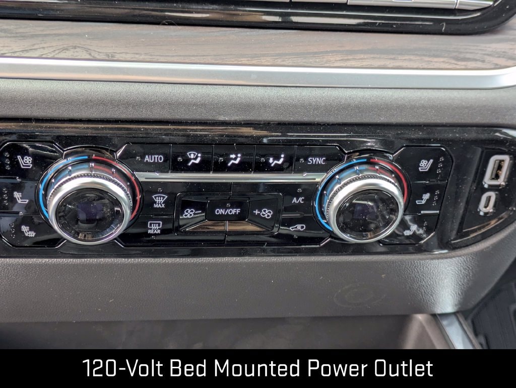 2026 GMC Sierra 1500 SLT - Photo 16