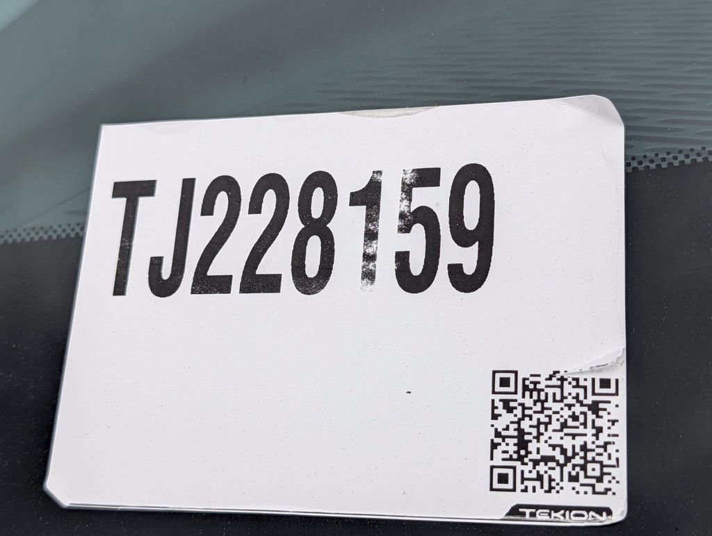 2026 GMC Acadia Denali - Photo 37