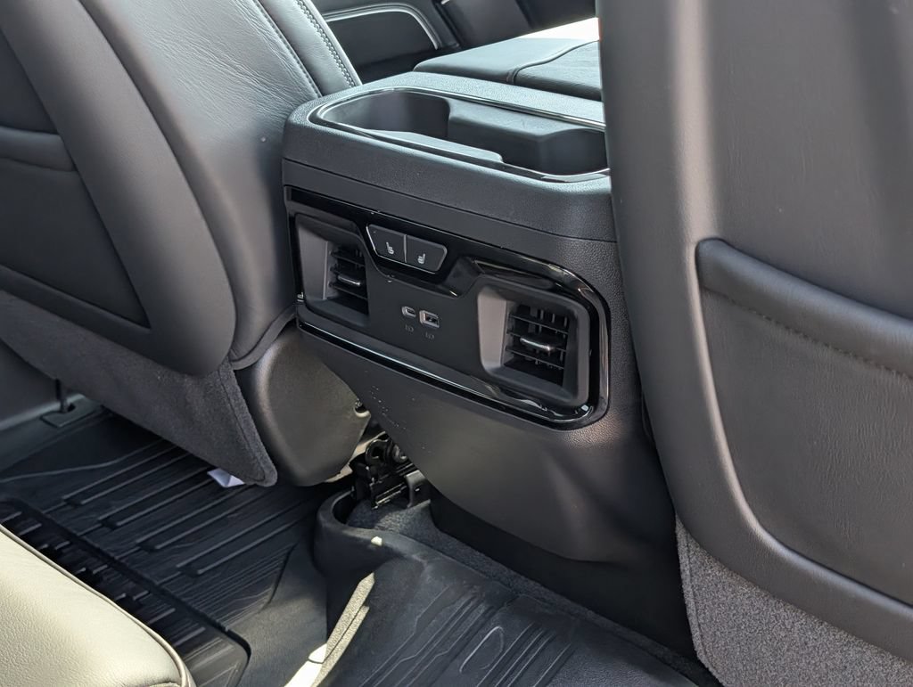 2026 GMC Sierra 1500 AT4X - Photo 34