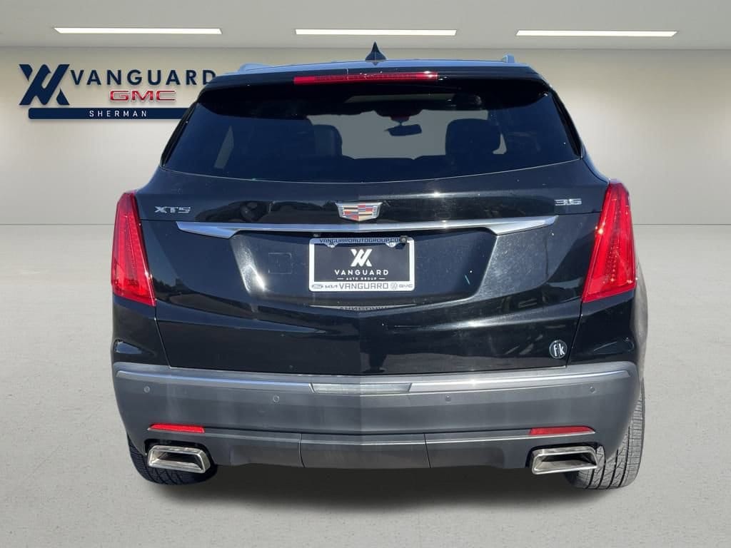 Used 2018 CADILLAC XT5 Premium Luxury FWD SUV