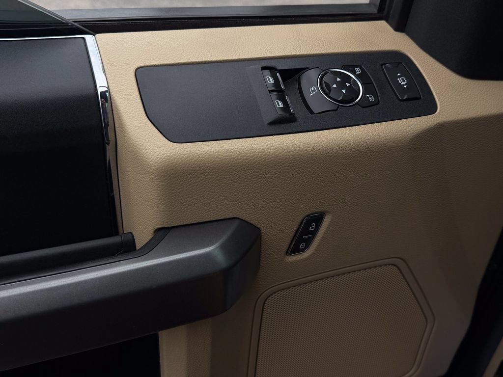 2021 Ford F-350 Super Duty XLT - Photo 27
