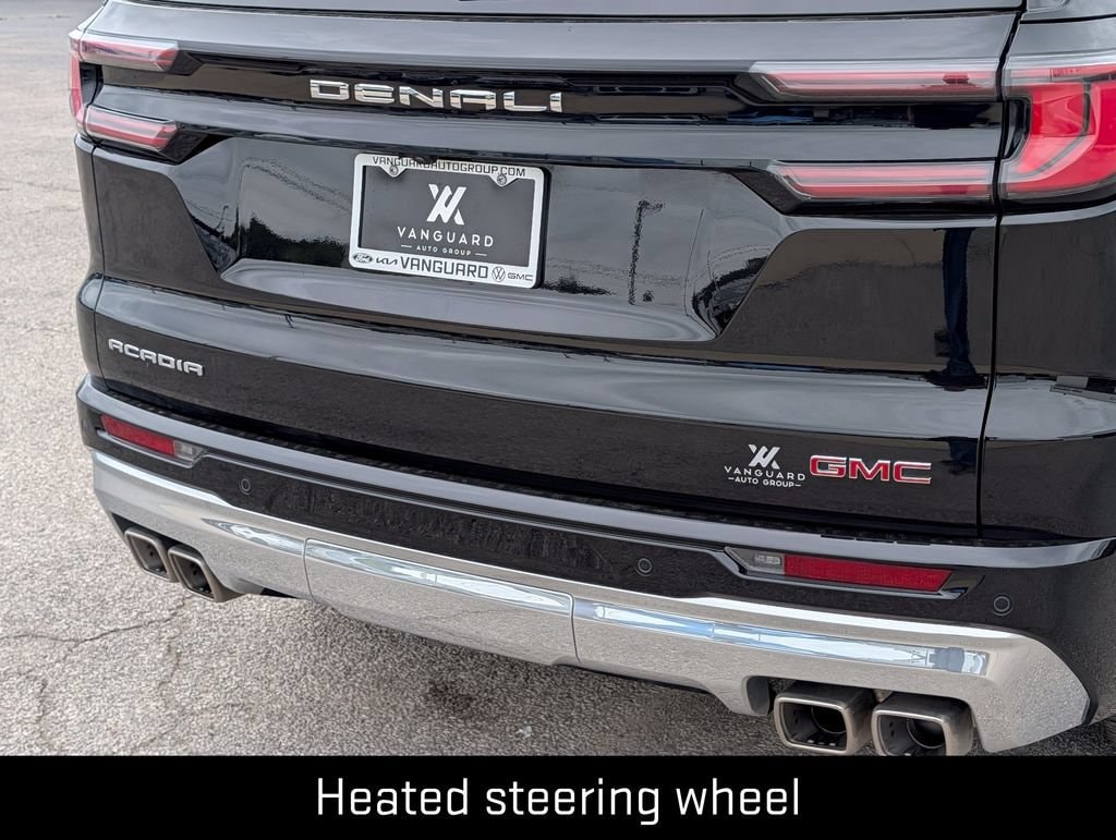2026 GMC Acadia Denali - Photo 7