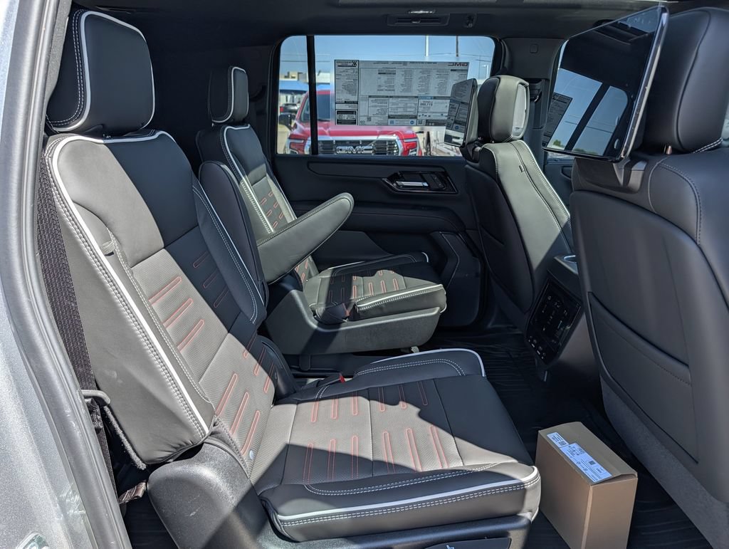 2026 GMC Yukon XL AT4 Ultimate - Photo 30
