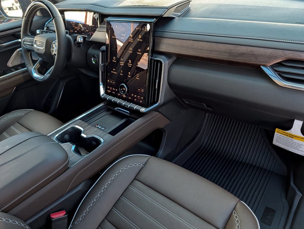 2026 GMC Acadia Denali Ultimate - Photo 32