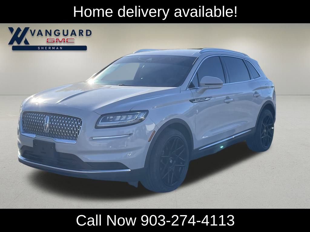 2022 Lincoln Nautilus Base's photo